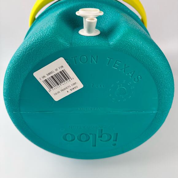 Retro Igloo 2 Gallon Barrel of Fun Cooler - New! - Picture 8 of 12